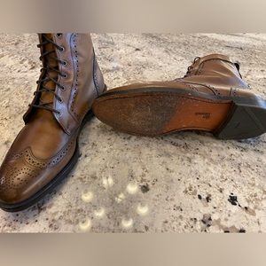 Allen Edmonds Dalton Wingtip Dress Boots in Size 10.5D in Walnut Color.